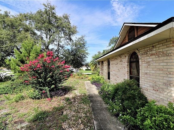 3rd image of 3331 Courtland Blvd