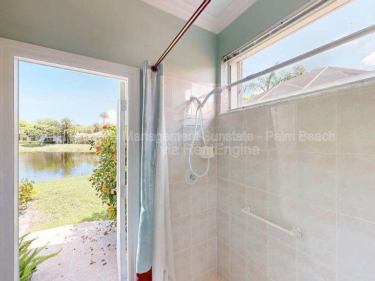 71 Cayman Pl — Photo 39