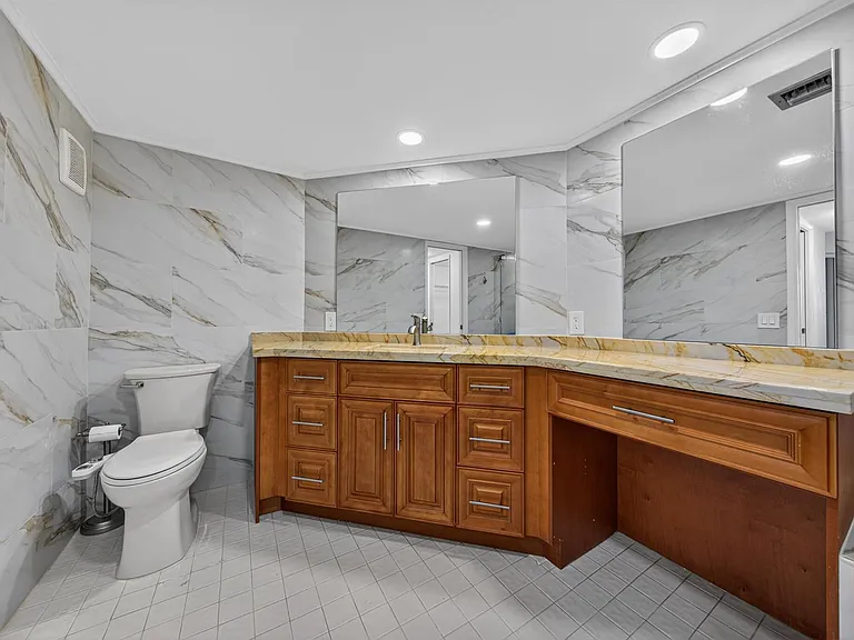3503 Oaks Way #505 — Photo 22