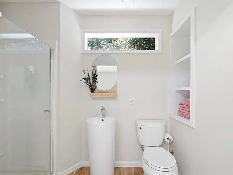 603 N Estes Dr — Photo 16