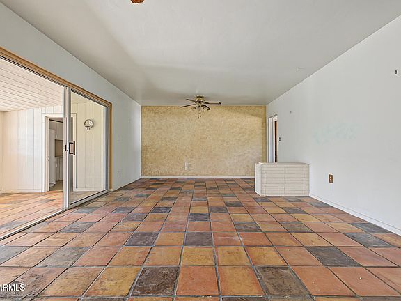 4th image of 2940 N 53RD Place