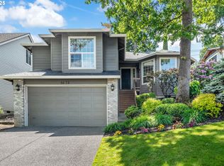 5672 Broadway St, West Linn, OR