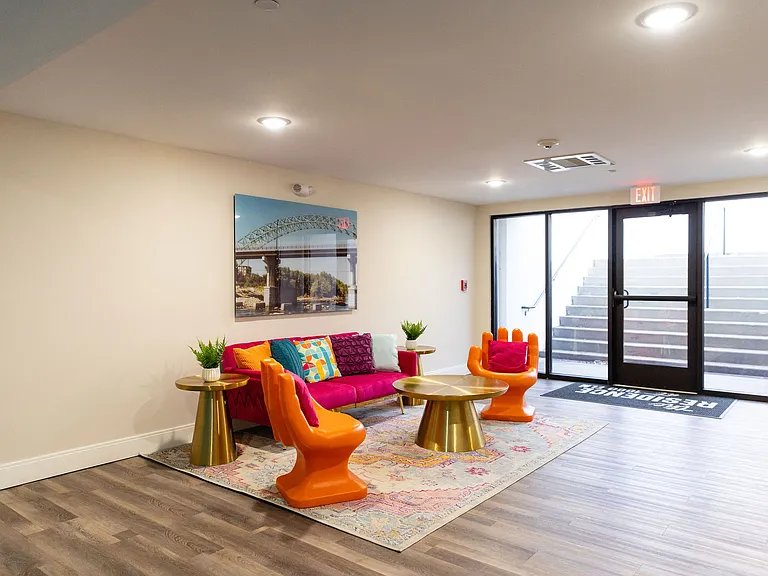 The Residence at 1000 Elm — Photo 81