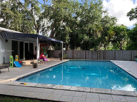 5th image of 7521 SW 63rd Ct #0