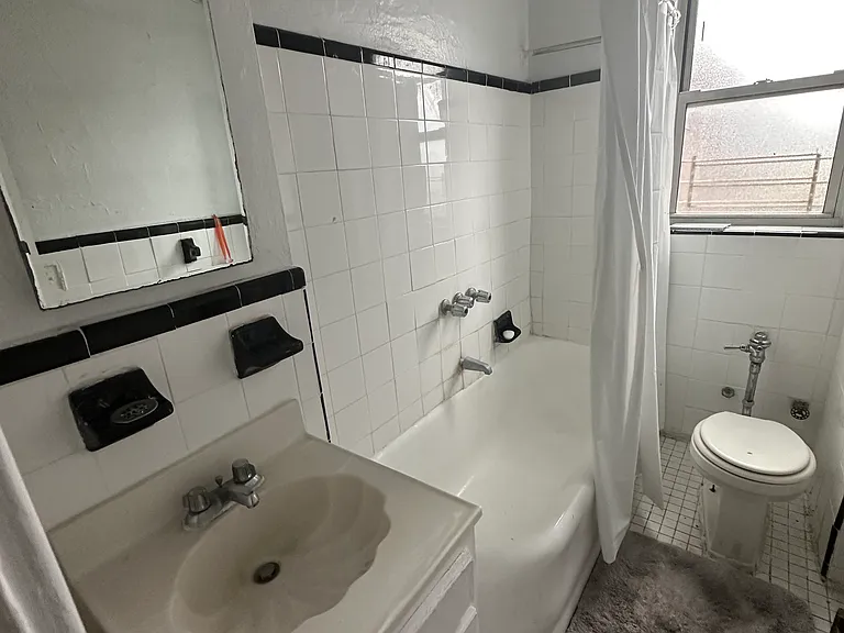 42 Park Ave #45 — Photo 9