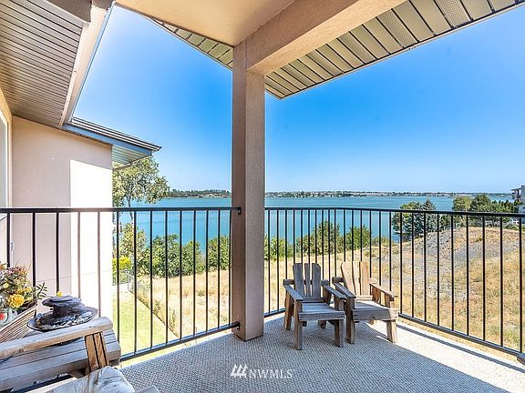 3rd image of 2900 W Marina Drive #307