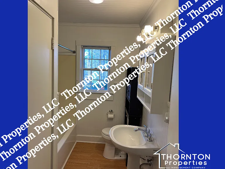 1857 Forest Dr — Photo 4