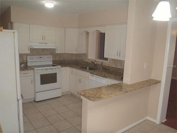 5th image of 8480 55th Way N