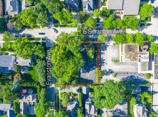 570 Evanston Ave, Lake Bluff, IL 60044