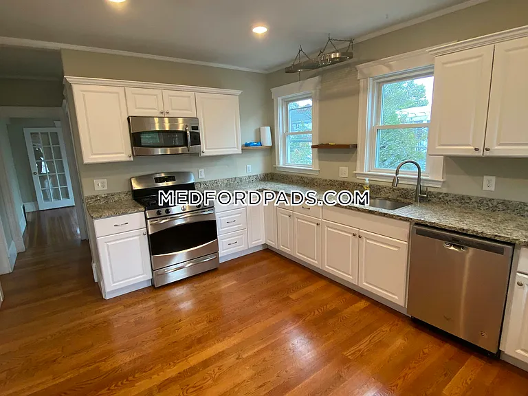 111 North St — Photo 11