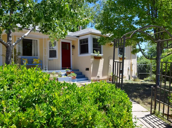 275 Sawyer St, Auburn, CA 95603
