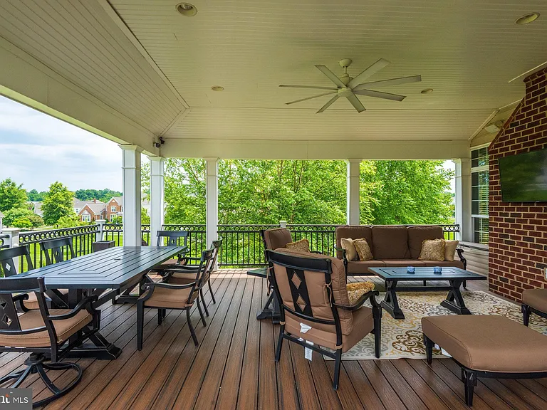 41398 Hagley Pl — Photo 42