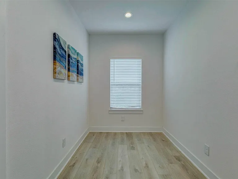 5727 Elysium St — Photo 17