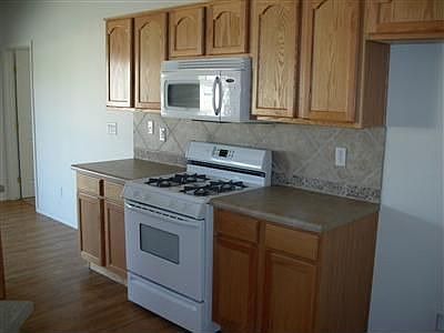 2nd image of 3150 E Montezuma Ave