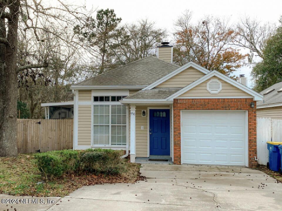 1st image of 556 STAFFORDSHIRE Drive
