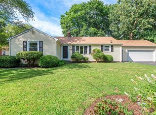 132 Rogers Ave, Barrington, RI 02806