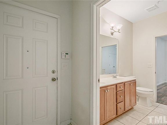 4th image of 616 Marshtree Lane