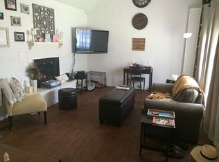 31 Featherbed Ln, Oakdale, NY 11769