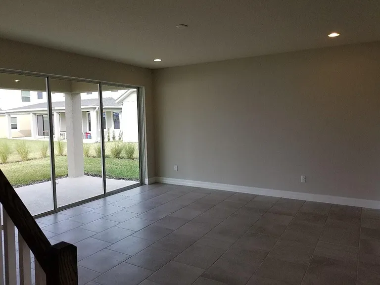 2550 Seggolia Ln — Photo 4