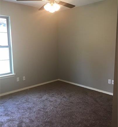 5th image of 3102 SW Amberwood Ave