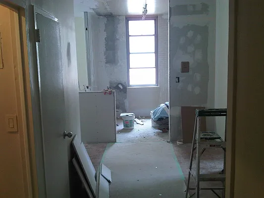 Rented by Front Line NY Realty | media 14