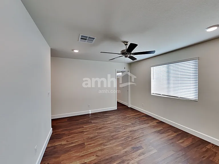 567 Lotus Land Ave — Photo 9