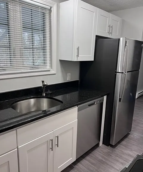 Yarmouth Pointe Apartment Homes — Photo 45