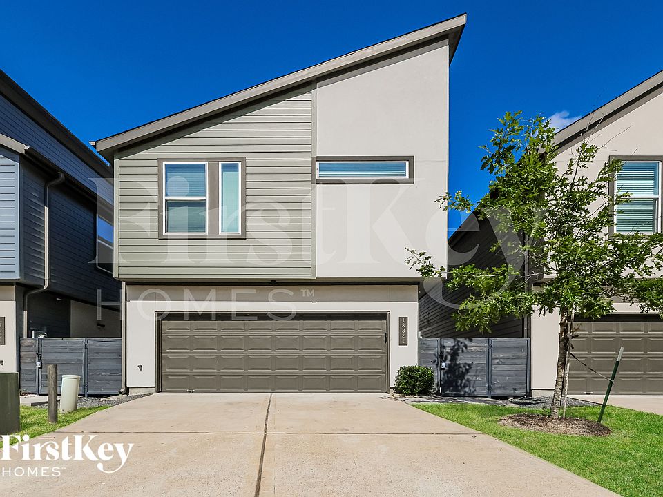 1st image of 18322 W Centro Cir