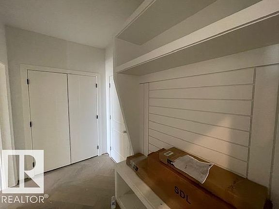 3rd image of 22 Owl Ridge Close