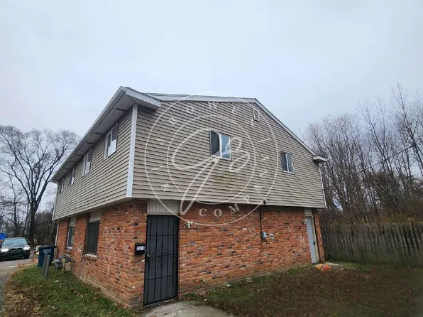 2211 Hickory St, Toledo, OH 43605