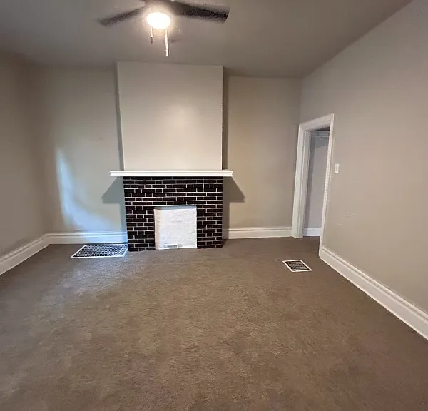 5208 Brown Way — Photo 12