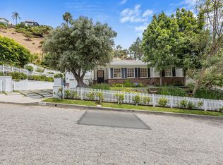 1462 Rising Glen Rd, Los Angeles, CA 90069