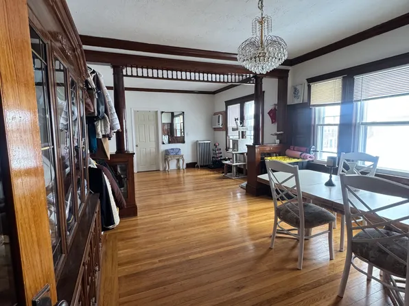 123 Saint Andrew Rd, Boston, MA