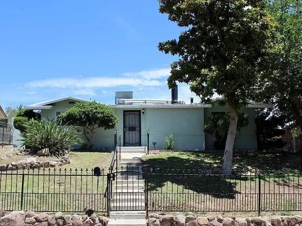 3213 Bucknell St, Bakersfield, CA 93305