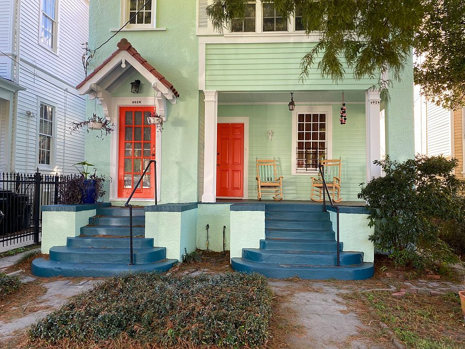 4028 entry from porch (4026 upstairs unit entry at left)