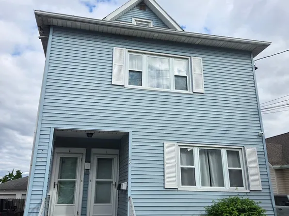 327 7th St Floor 2, Carlstadt, NJ 07072