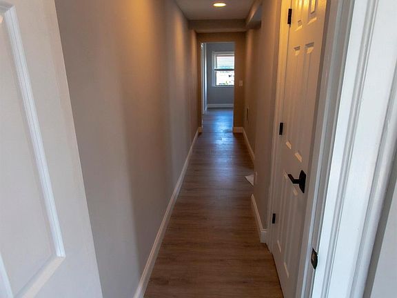 3rd image of 255 N Main St