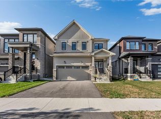 65 Ever Sweet Way, Thorold, ON L2V 0K8