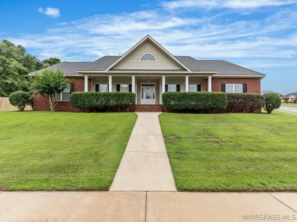 102 Common Wealth Ct, Enterprise, AL 36330