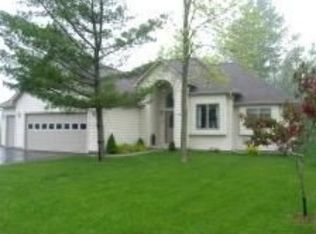 4330 Meadow Ln, Oscoda, MI