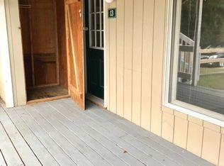 2J Salmon St #J12, Newmarket, NH 03857
