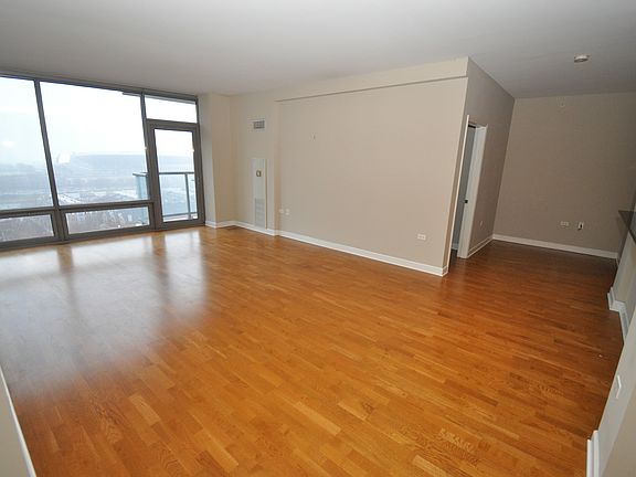 3rd image of 100 E 14th St APT 1304