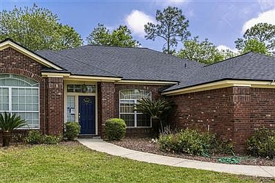 2nd image of 2919 Canyon Falls Dr E