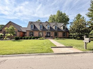 6075 Whittingham Dr, Dublin, OH 43017