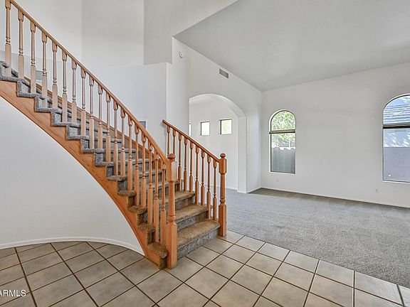 2nd image of 4633 E Robin Ln
