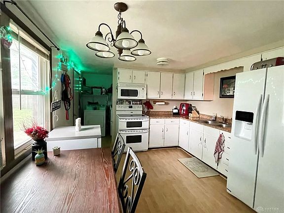 5th image of 8537 McMecham Rd