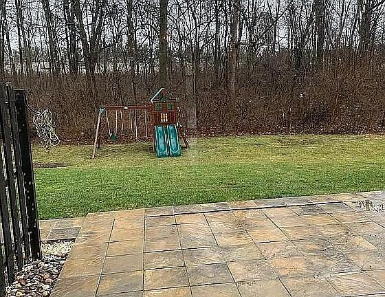3rd image of 1212 Worthington Heights Blvd #1212