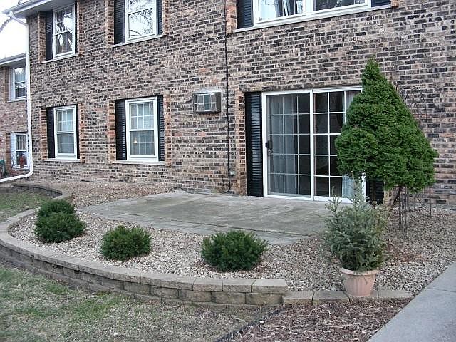 1st image of 1014 Westbrooke Way