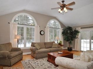 18 Holstein Rd, Mansfield, MA 02048