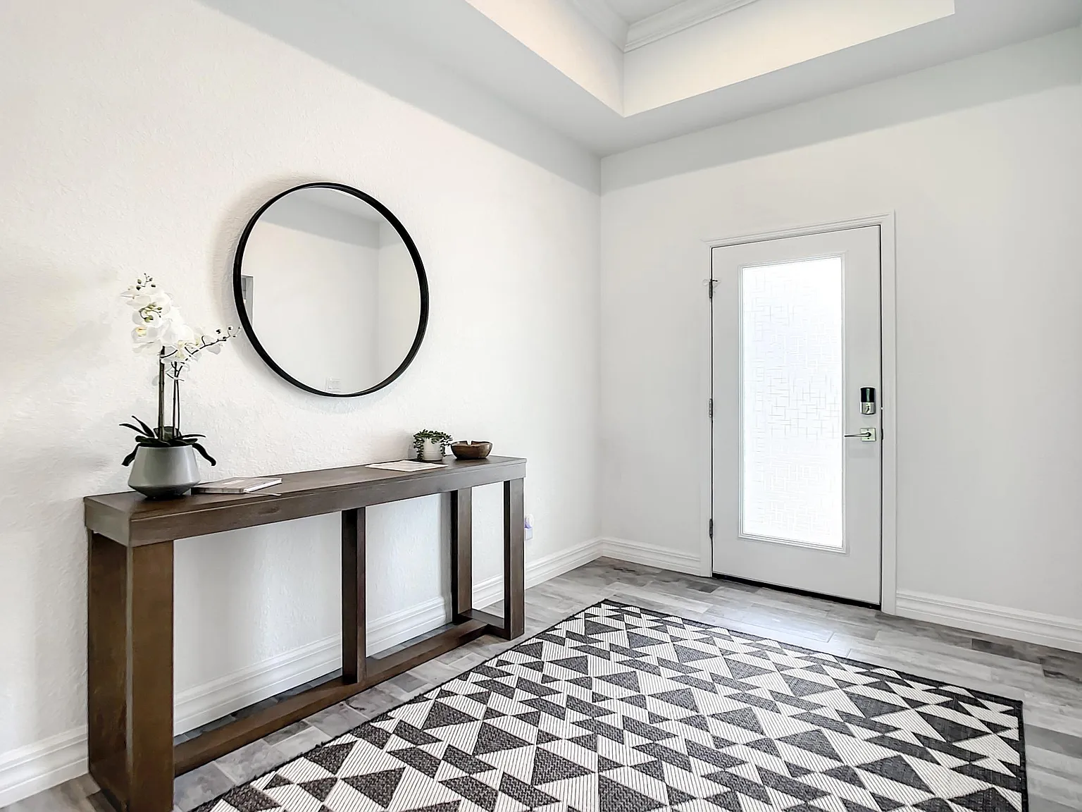 14120 Banos Ave — Photo 4